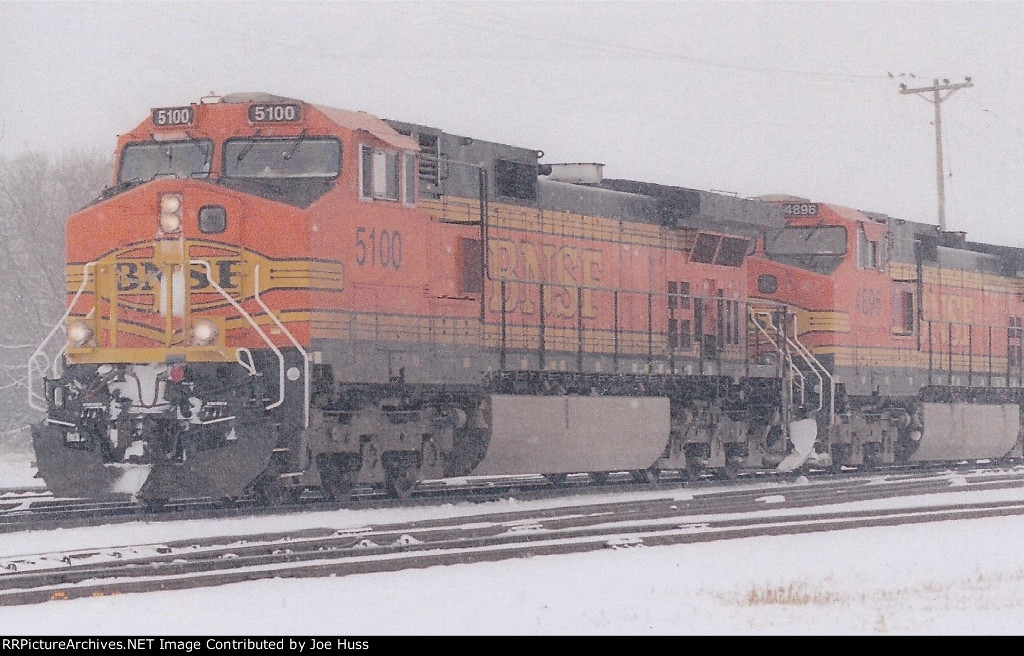 BNSF 5100 West